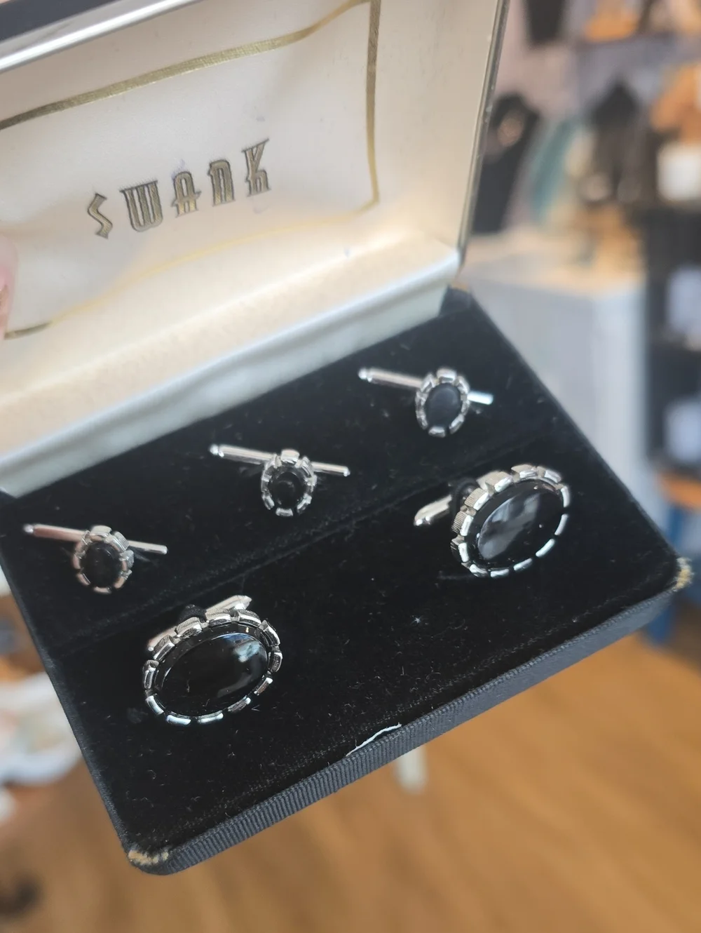 VTG SWANK Black Onyx Cufflinks and Shirt Stud Set